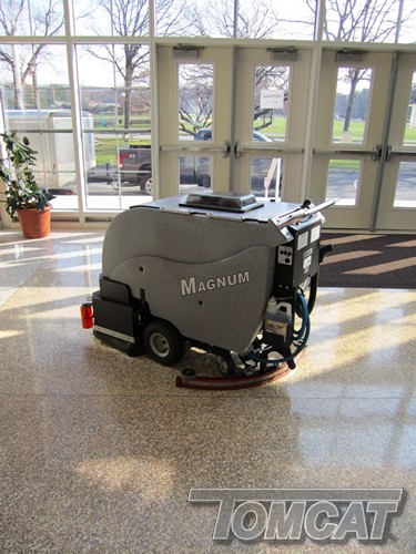 magnum-floor-scrubber-013